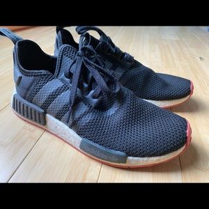 Men’s Adidas NMD R1 size 9